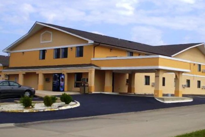 Hotel 4 of 39