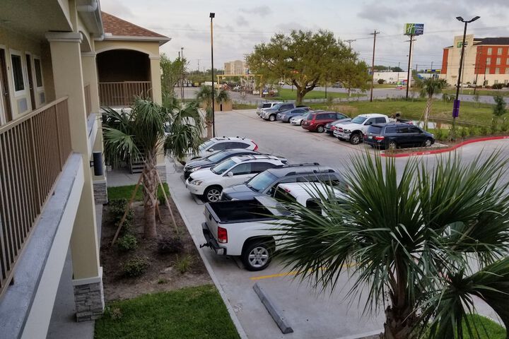 Hotel 2 of 23