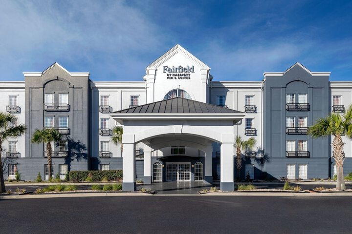 Fairfield Inn & Suites Charleston North / Ashley Phosphate