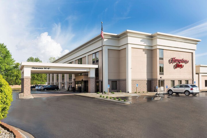 Hotel 2 of 17