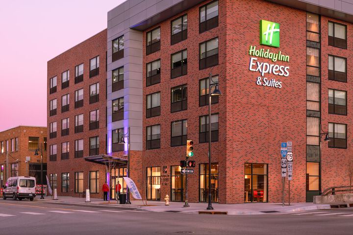 Holiday Inn Express & Suites Tulsa Downtown by IHG
