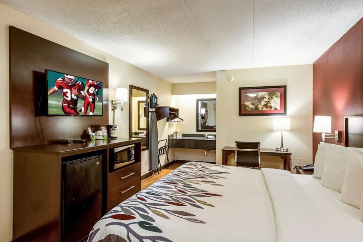 Room 25 of 29