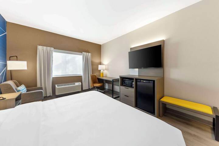 Room 19 of 40