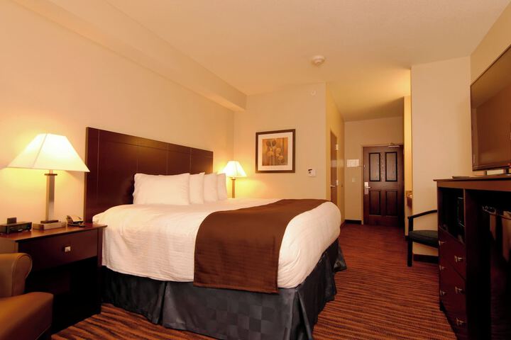 Cobblestone Inn & Suites - Fort Madison