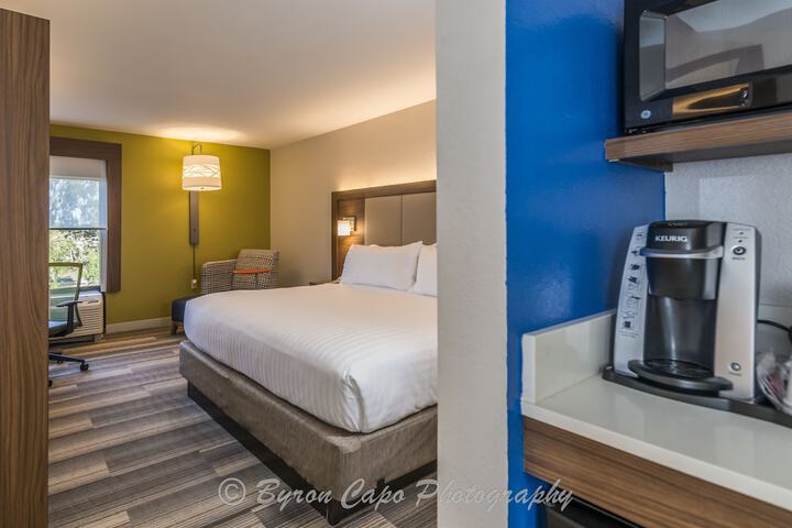 Room 18 of 46