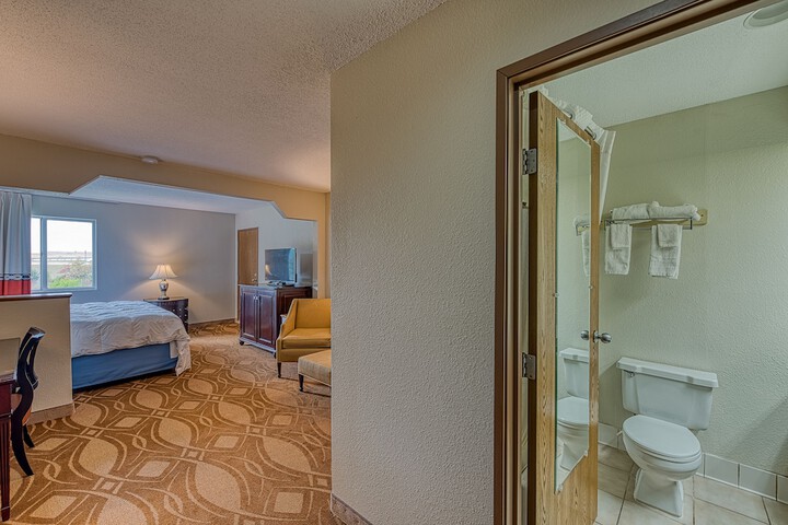 American Inn and Suites Dundee