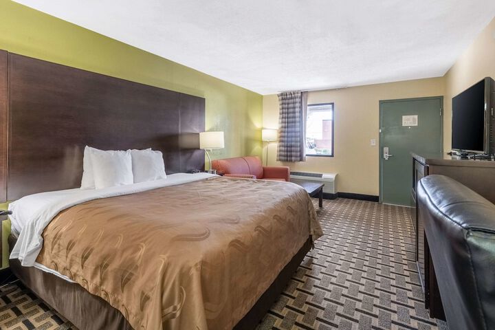 Room 20 of 27