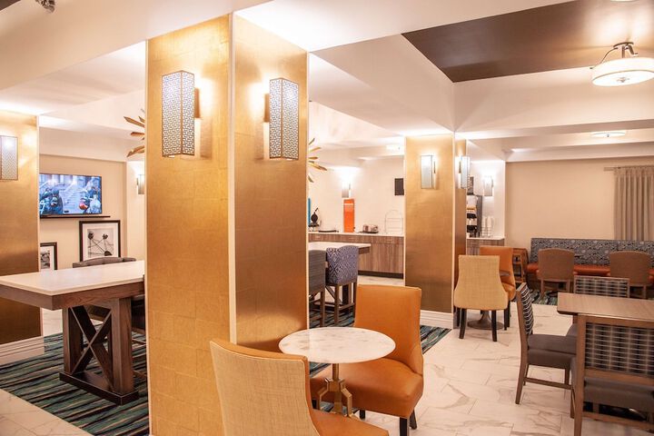 Hampton Inn & Suites Jackson-Coliseum