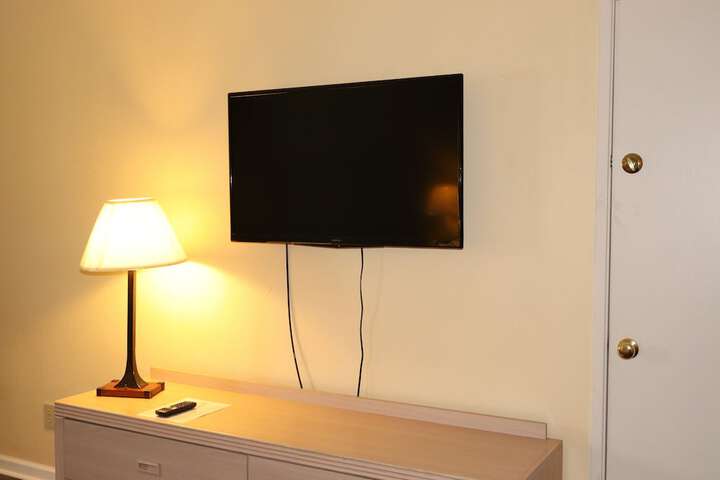 Room 27 of 56