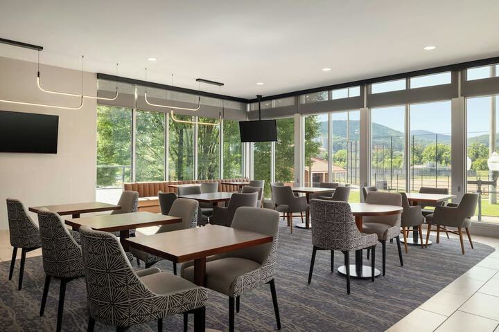 SpringHill Suites by Marriott Roanoke