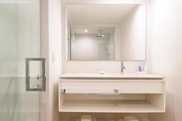 Beach Haus Residences