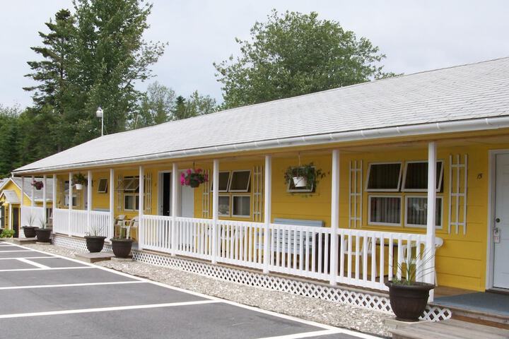 Hotel 3 of 20