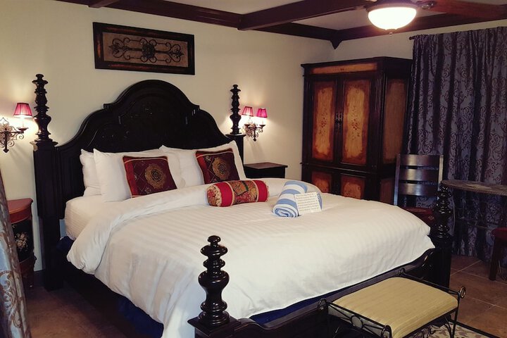 Room 16 of 35