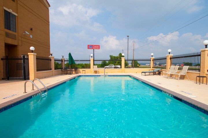 Comfort Suites Lake Ray Hubbard