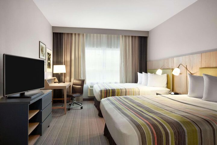 Country Inn & Suites by Radisson Brookings, SD