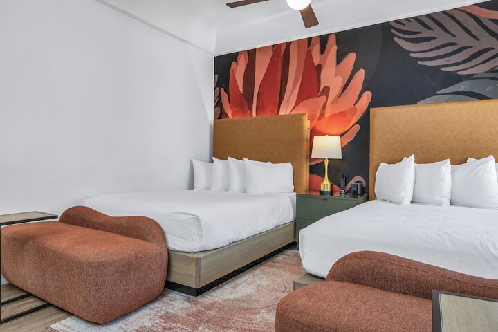 Room 79 of 100