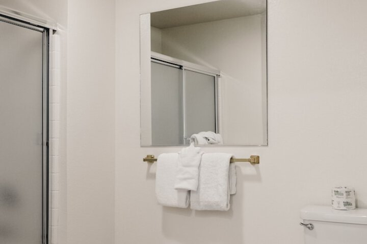 Room 30 of 51