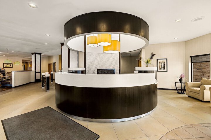 Sonesta Essential Indianapolis Airport