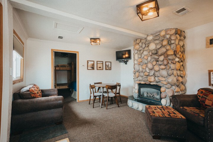 Sundance Motel