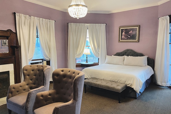 Room 30 of 55