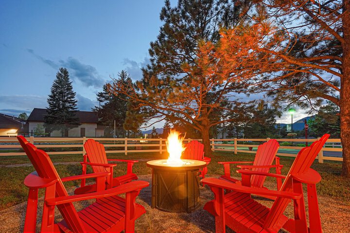 Bluebird Inn