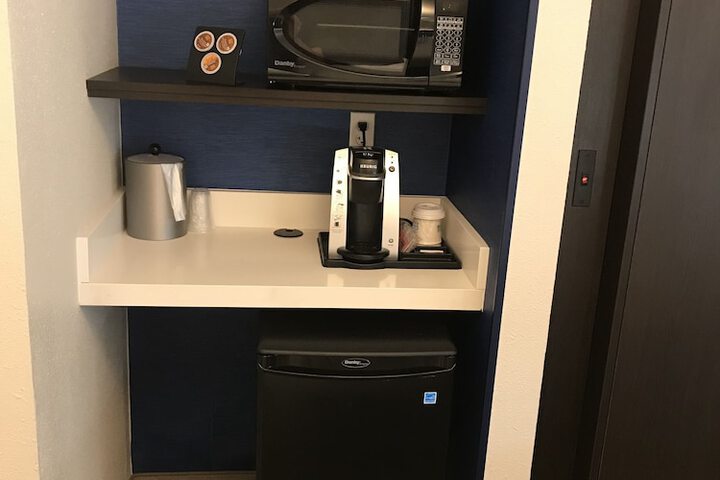 Holiday Inn Express Allentown North by IHG