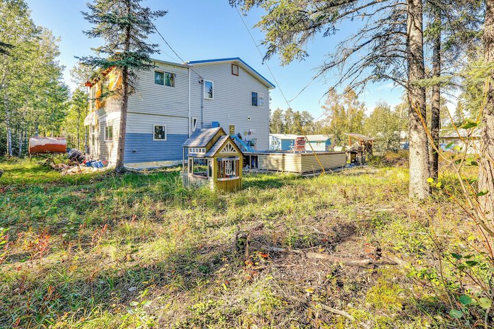 Delta Junction Retreat w / Northern Lights Cabin!