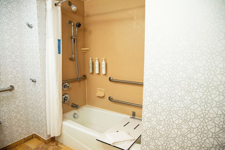 Hampton Inn & Suites Jacksonville