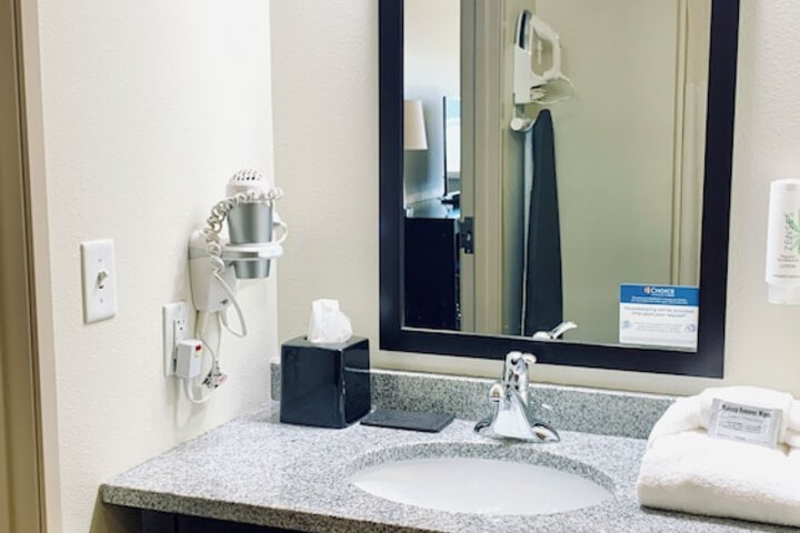 Sleep Inn & Suites Devils Lake