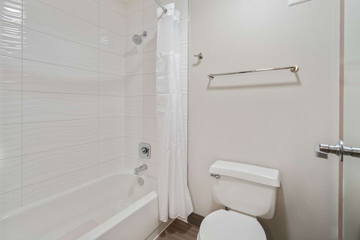 Best Western Lake Oswego / Portland Hotel & Suites