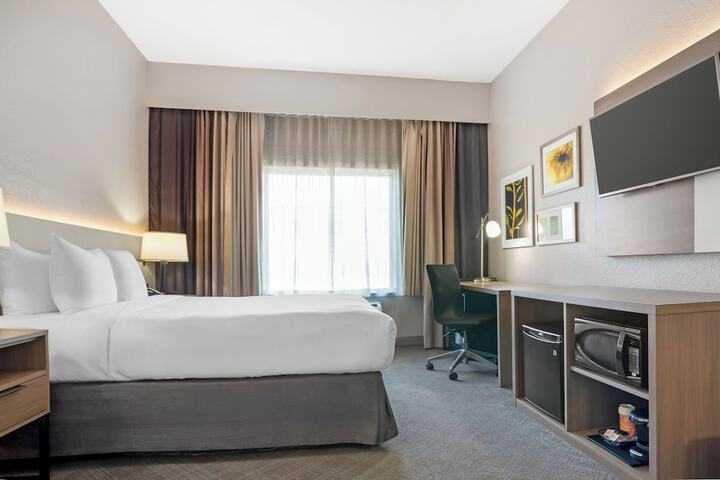 Comfort Inn & Suites Slidell - New Orleans Area