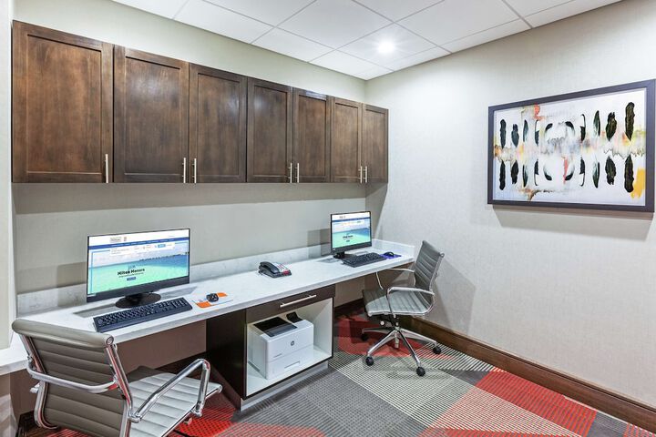 Hampton Inn Gardner Conference Center