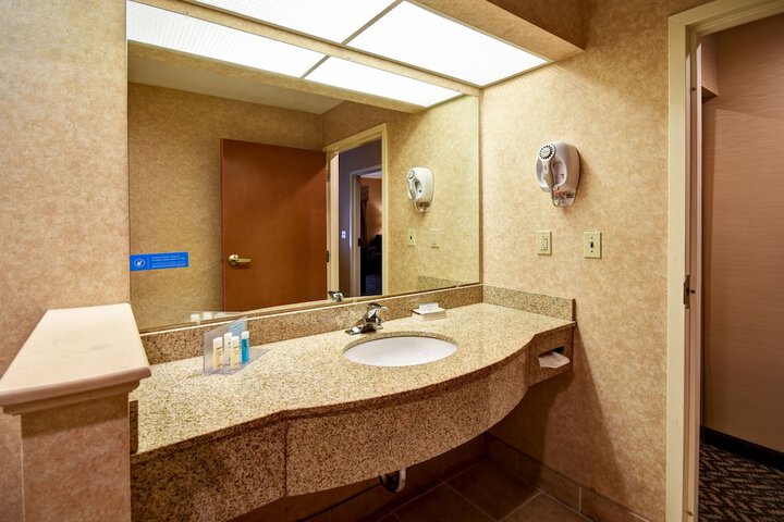 Hampton Inn Chicopee / Springfield