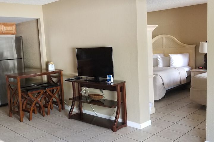 Room 21 of 85