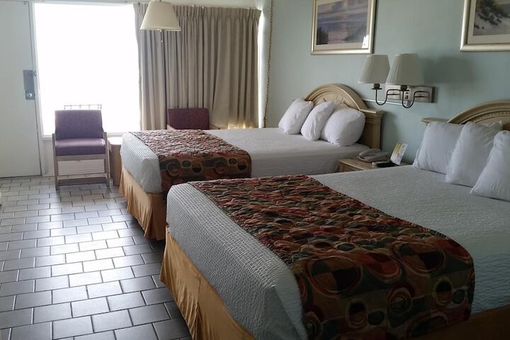 Room 26 of 62