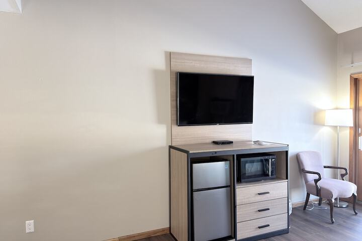 Baymont Inn & Suites by Wyndham Platteville