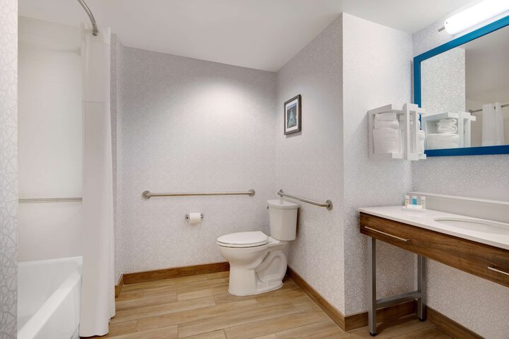 Room 53 of 70