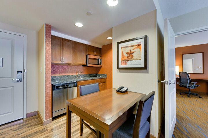 Homewood Suites by Hilton Fort Worth - Medical Center TX