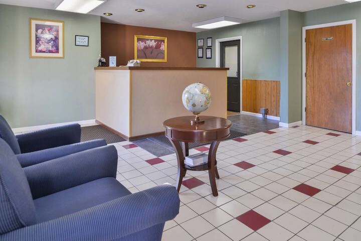 Hotel Interior 10 of 43