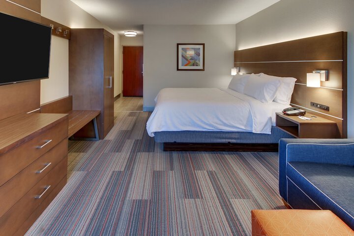 Room 20 of 36