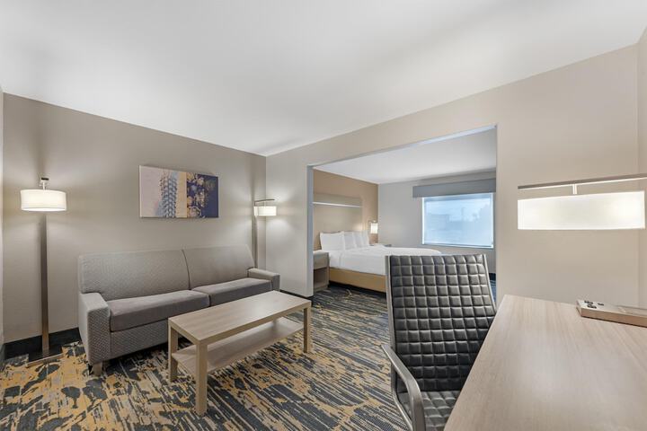 Best Western Plus Killeen / Fort Hood Hotel & Suites