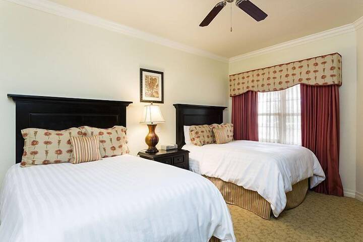 Room 16 of 37