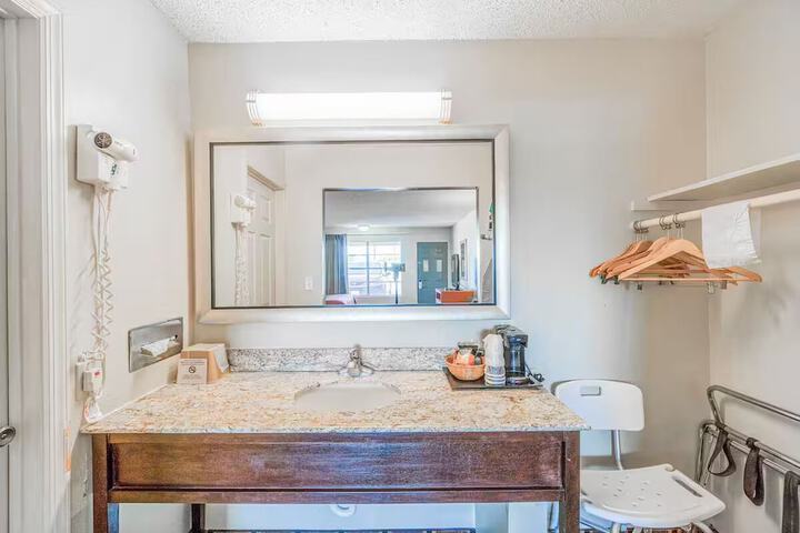 Lone Star Inn
