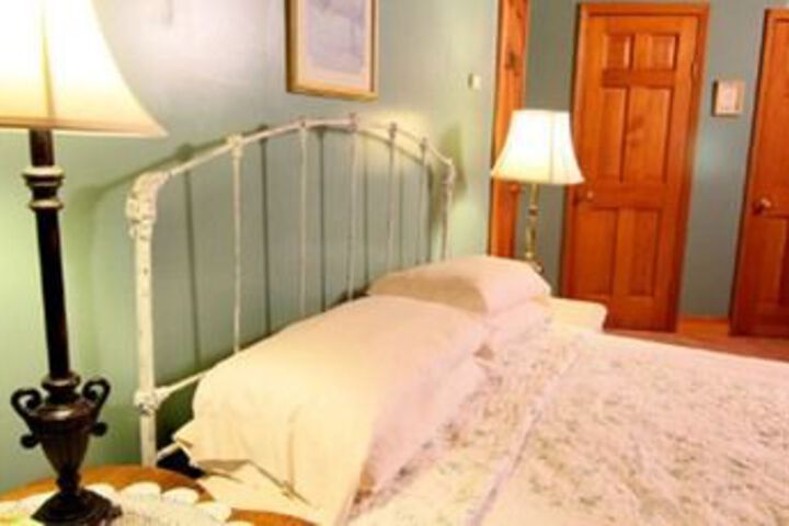 Washington Irving Inn