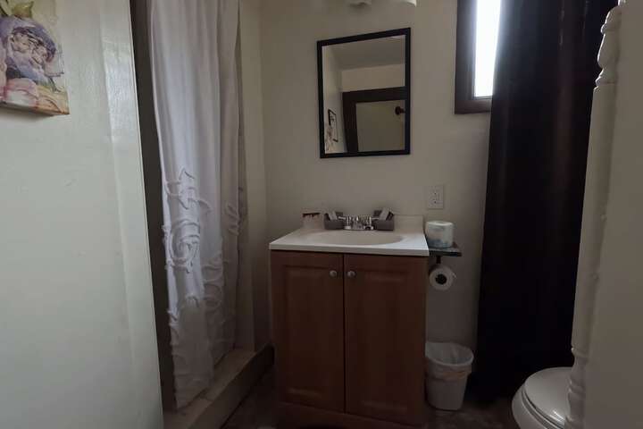 Room 48 of 66