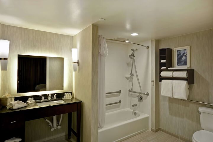 Room 20 of 52