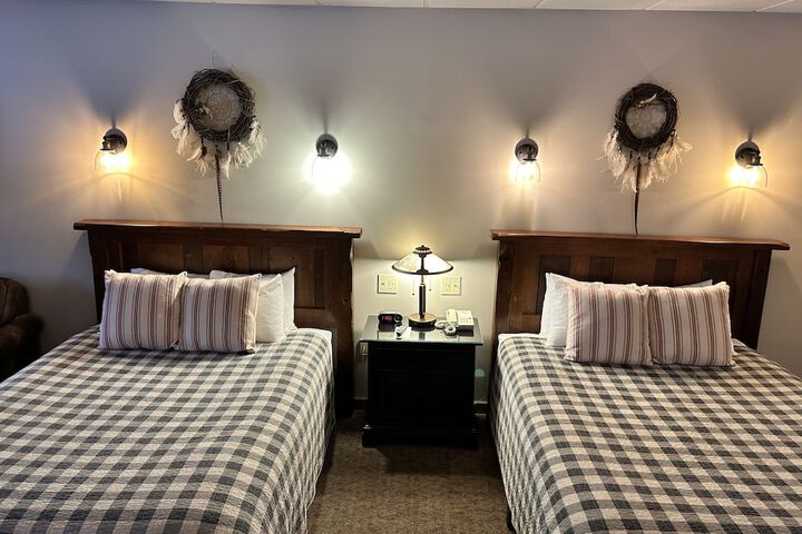 Room 222 of 260