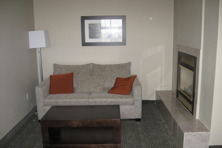 Room 15 of 50