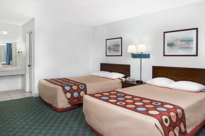 Room 5 of 23