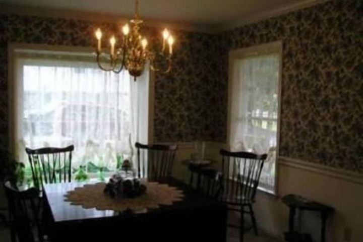 Room 44 of 58